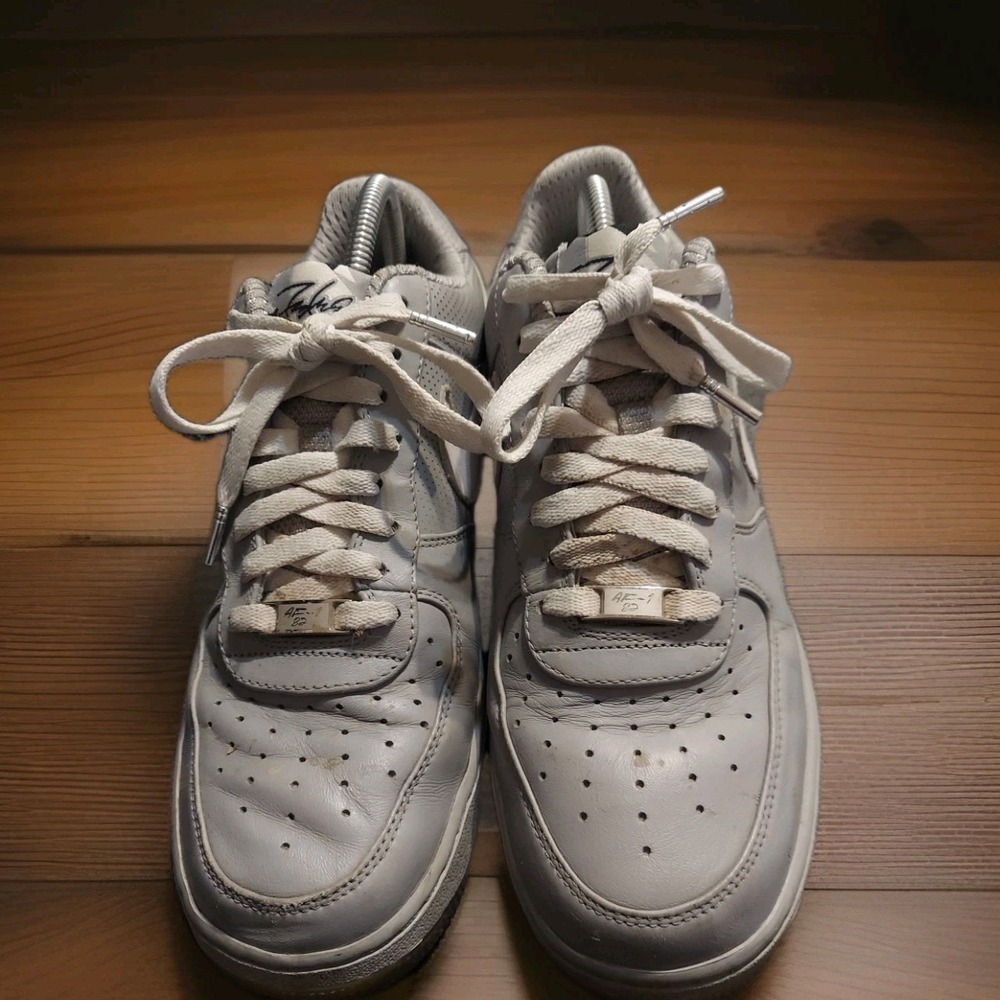 Nike Air Force 1 Shoes Triple White  Mens Size 10 Grey‎ Tennis Shoes 318775-003